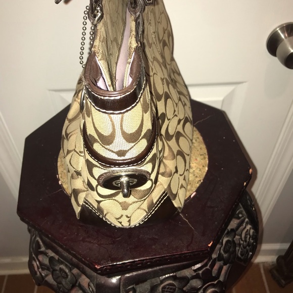 Bag - Picture 2 of 5